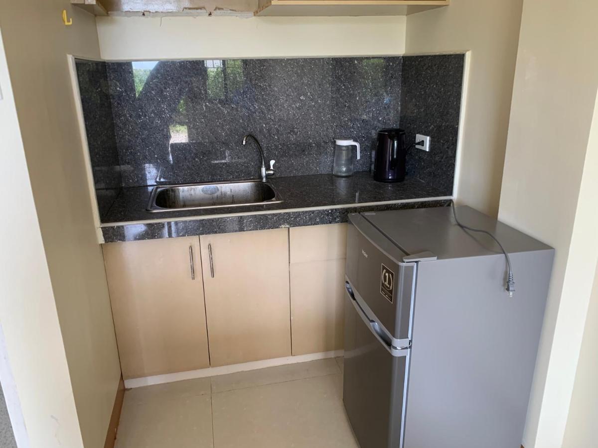 Lee'S Apartment Dumaguete City Екстериор снимка
